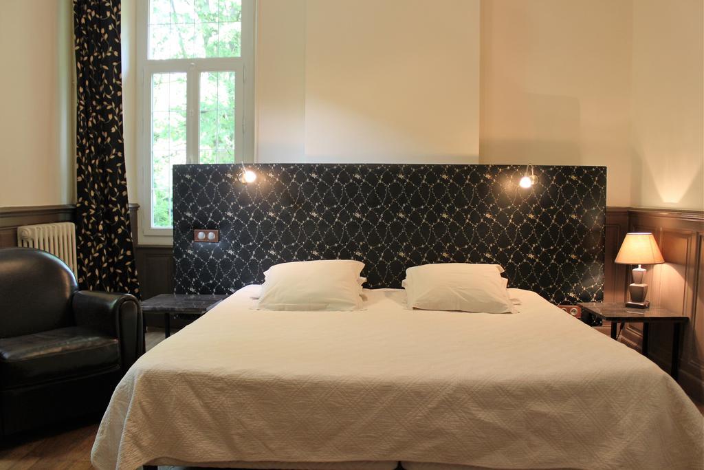 Chambres D'Hotes Chateau De Viviez Exterior foto